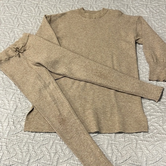 ZARA Leggings/Sweater Matching set for Girls - Picture 2 of 9